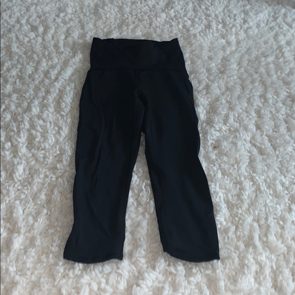 cropped black brand new lululemon leggings